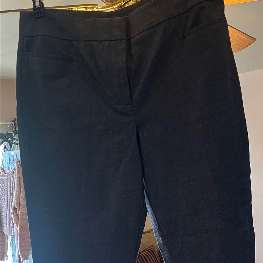 New Ann Taylor Size 12 Classic High-Rise Navy Blue Women’s Capris